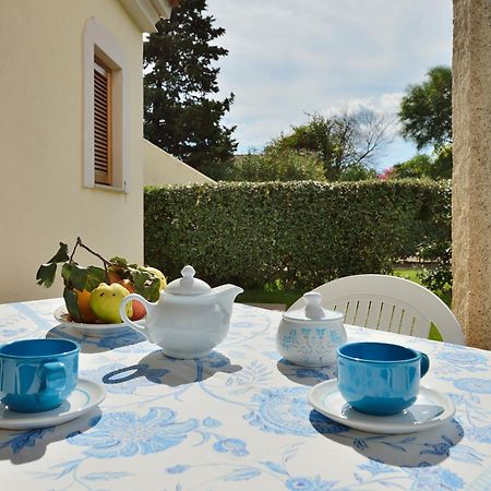 Residence Le Canne San Teodoro  Eksteriør bilde