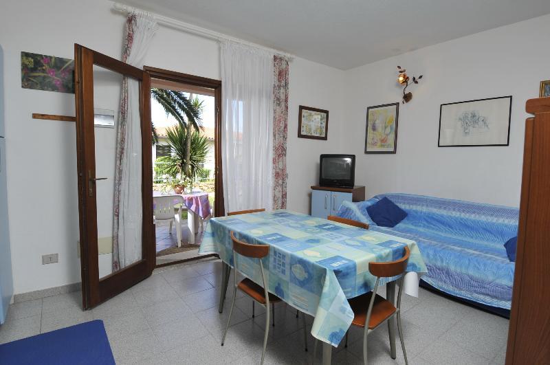 Residence Le Canne San Teodoro  Eksteriør bilde